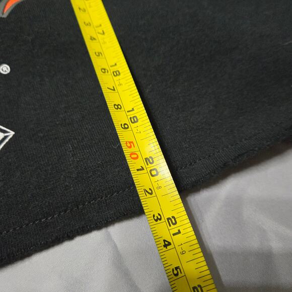 AC/DC Sz XL Black Lightning Bolt Cropped Sweater - Picture 8 of 8